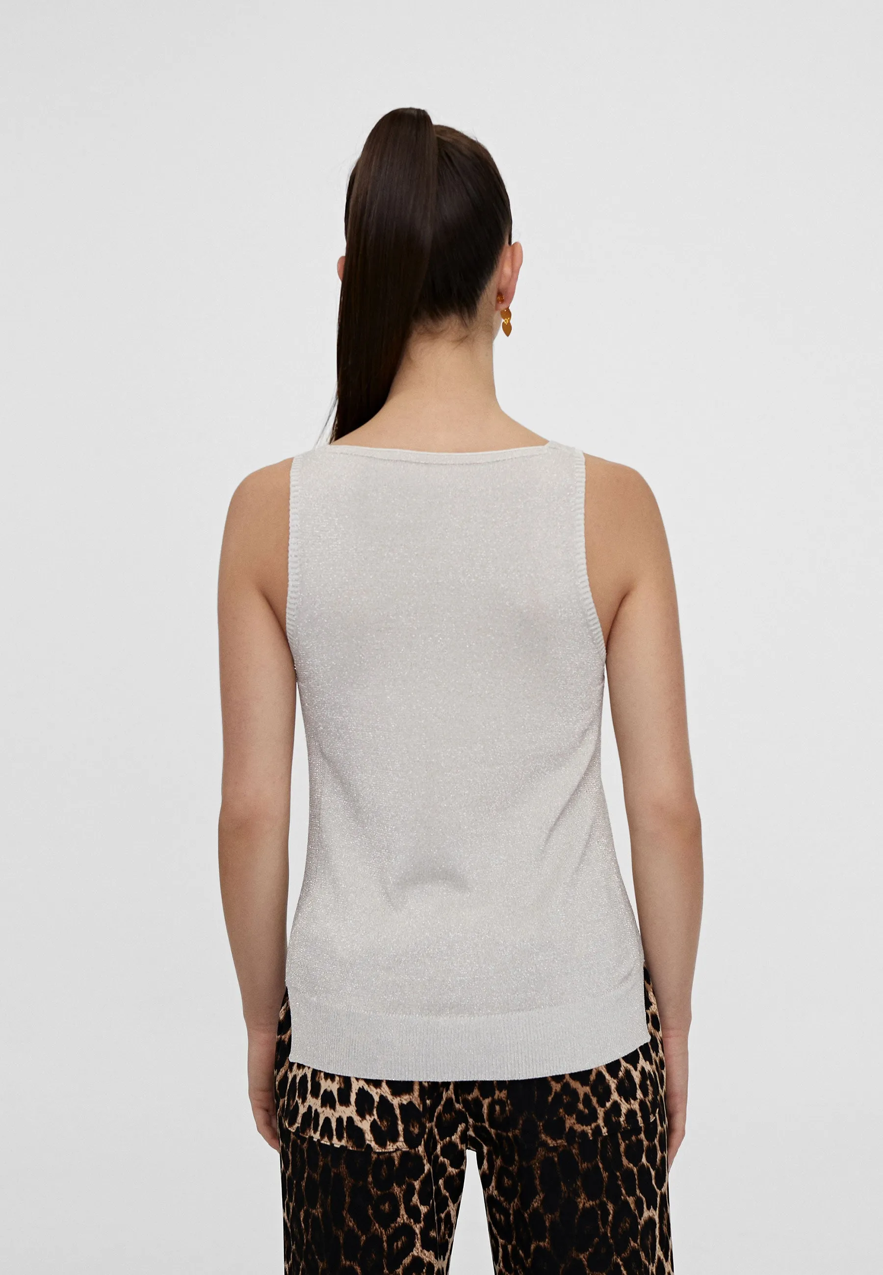 Basic knit top