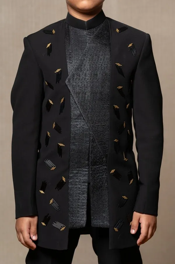 Modern Blacksuit with embroidered gold accents and a high Mandarin collar, perfect for a sleek and sophisticated look.