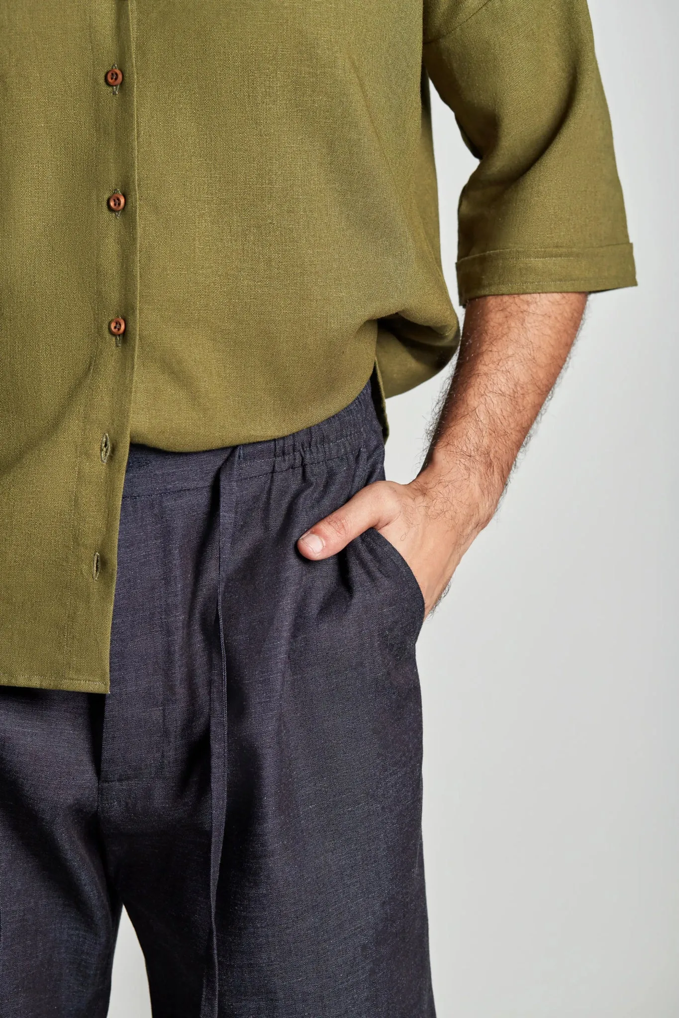 Spinach Back Split Shirt